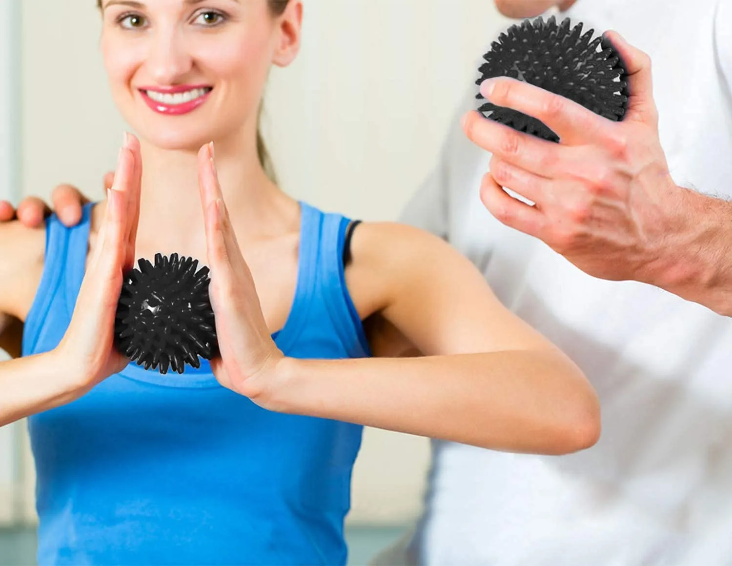ALYV Massage Ball - Spiky for Deep Tissue Back Massage | Foot Massager | Plantar Fasciitis & All Over Body Deep Tissue Muscle Therapy - Your Compact Muscle Roller | Diameter: 8 cm (Black)