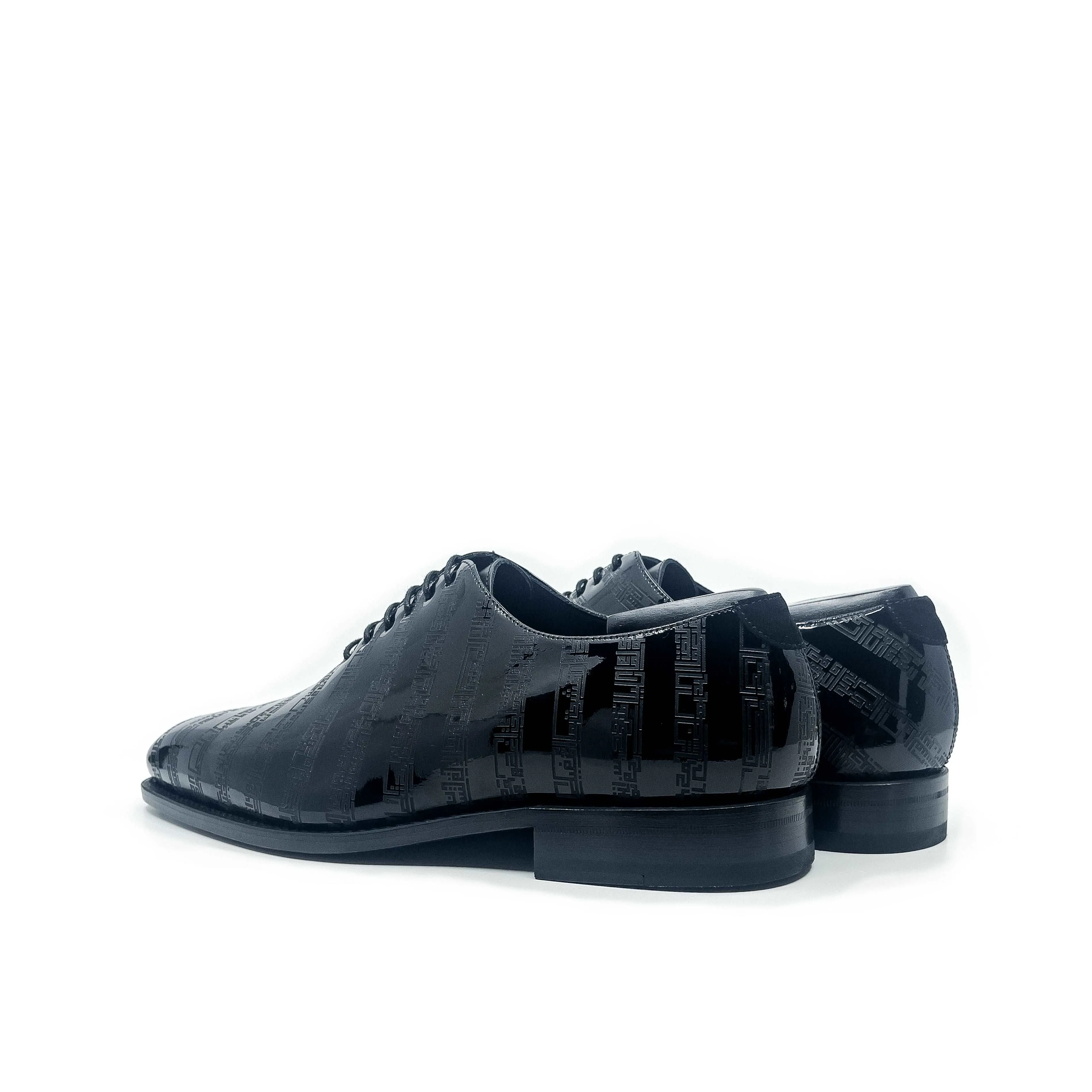 Before The Throne Wholecut Shoes
