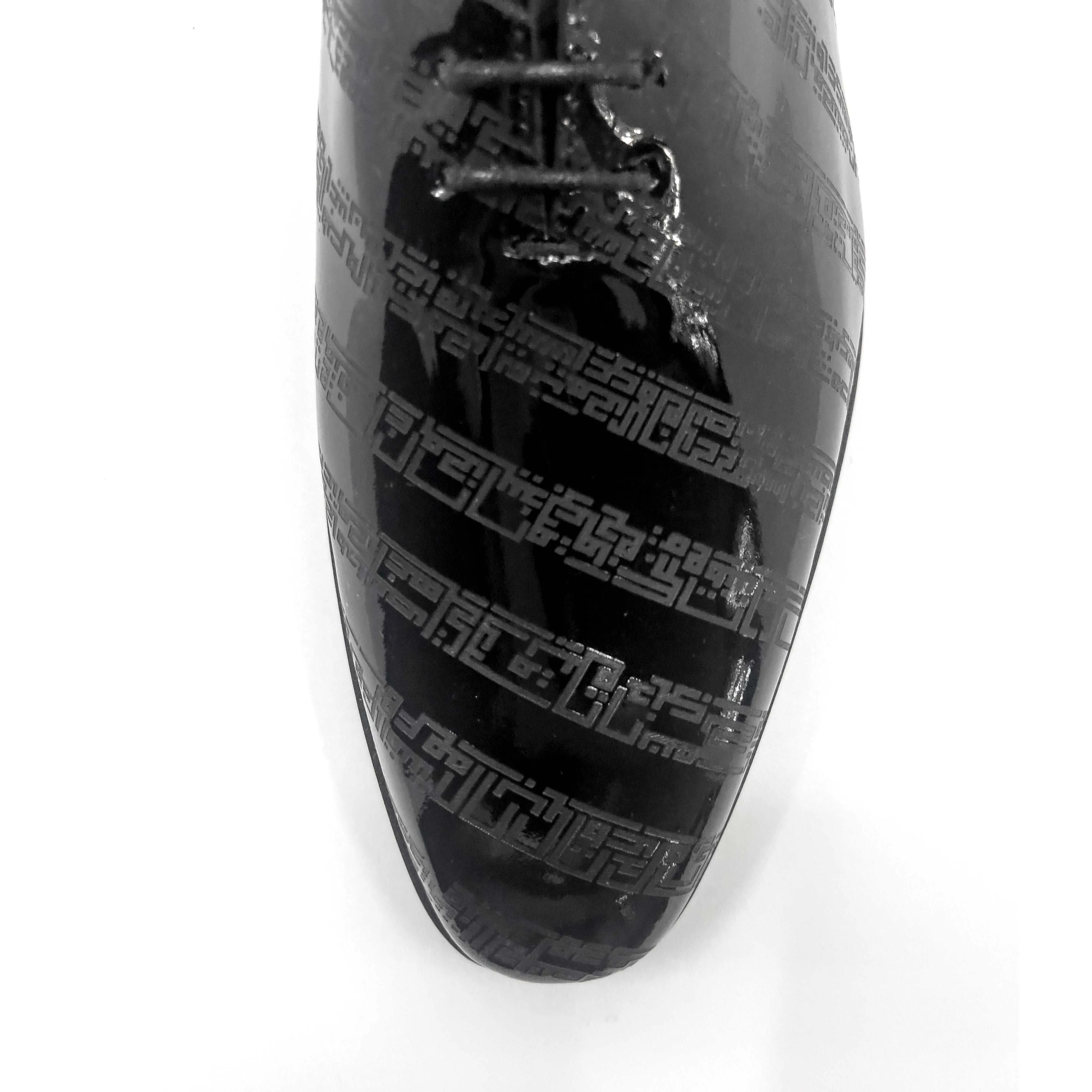 Before The Throne Wholecut Shoes
