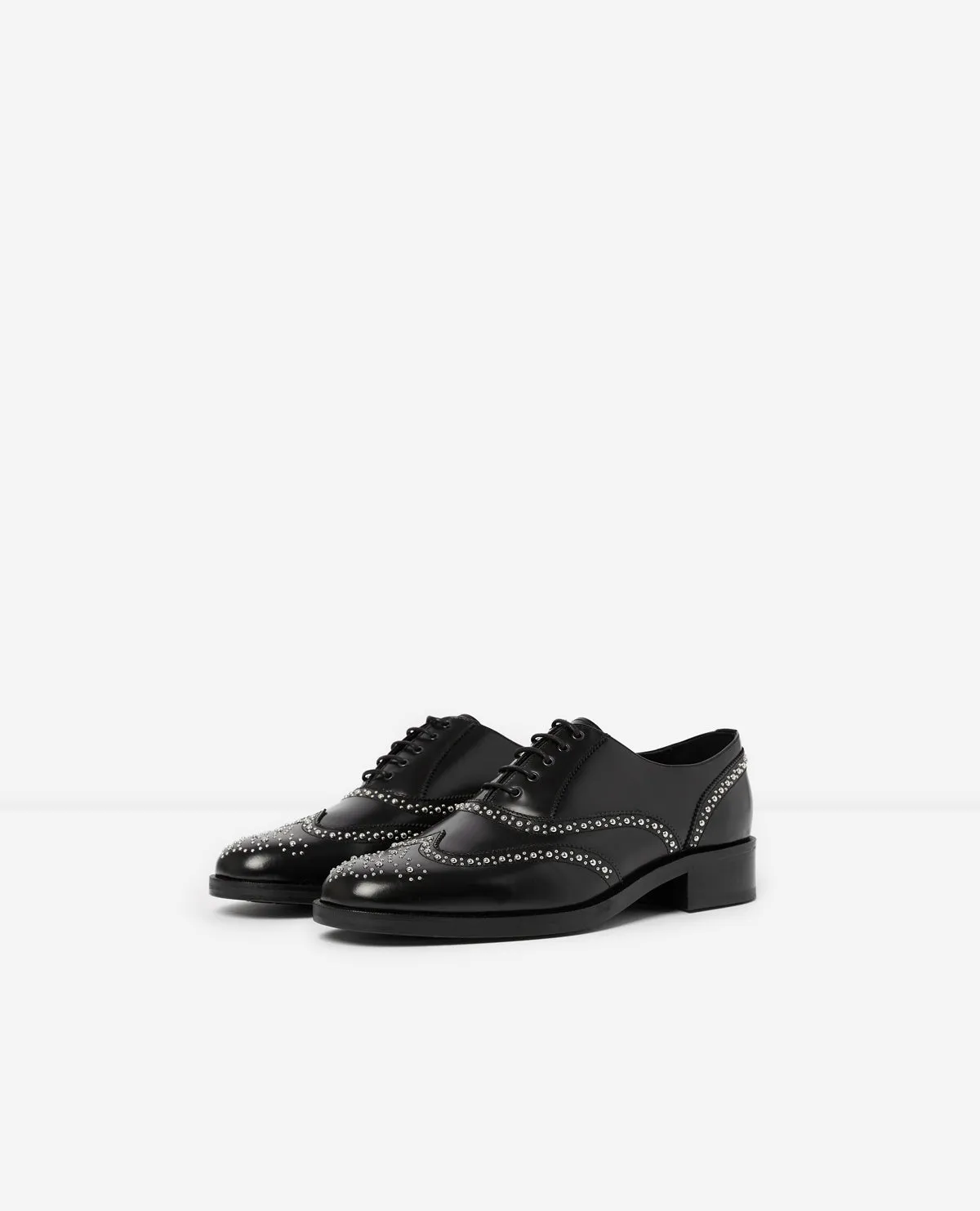 Brogues cuir noir clous