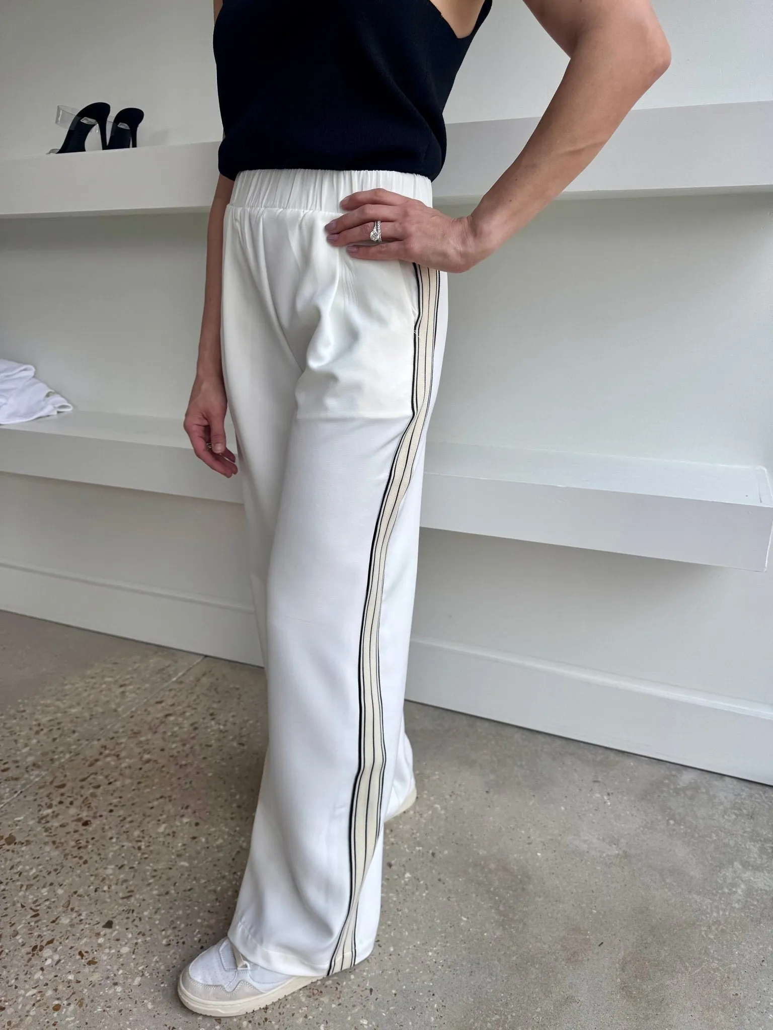 Creme Side Stripe Wide Leg Pant