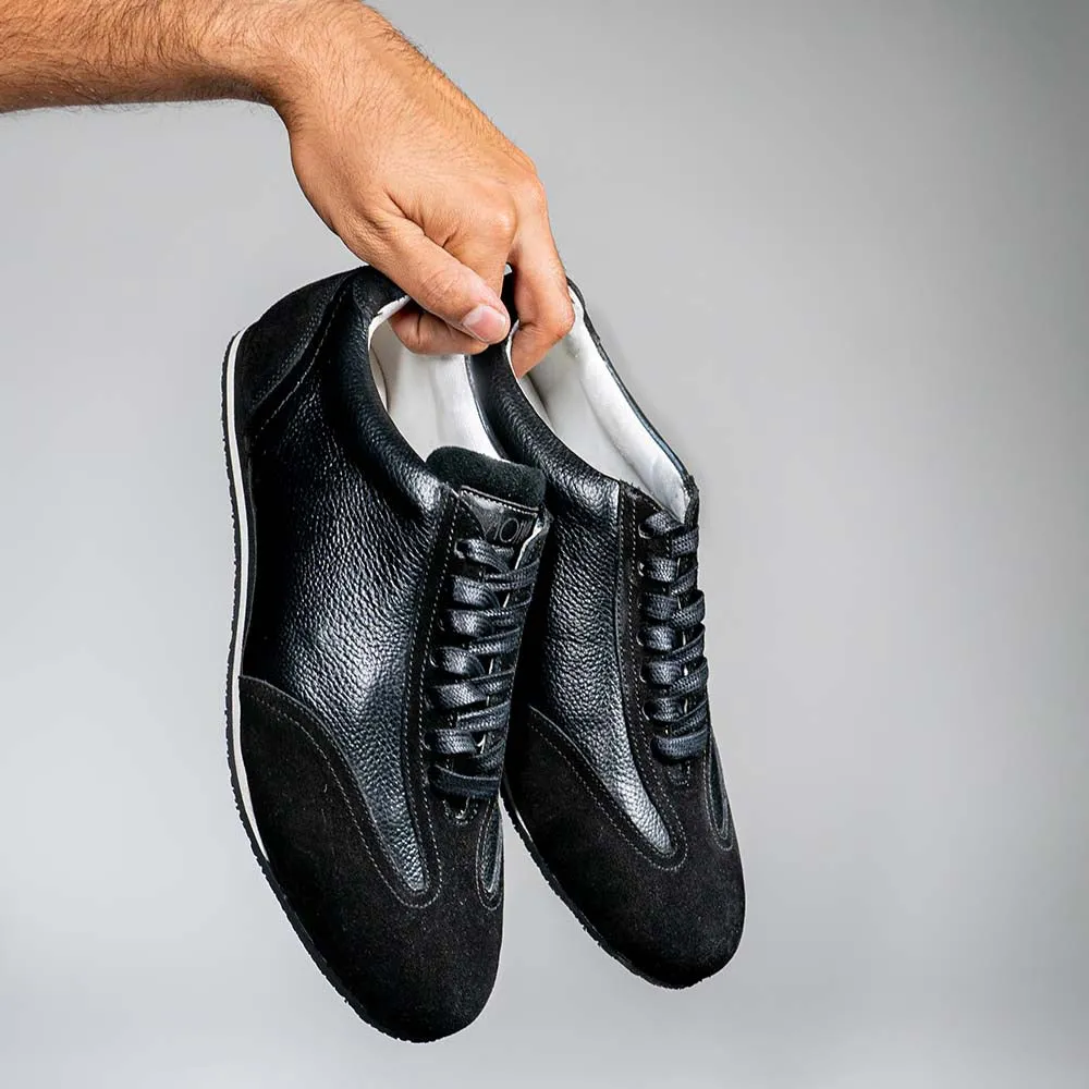 Double Black Ultraflex Sneakers