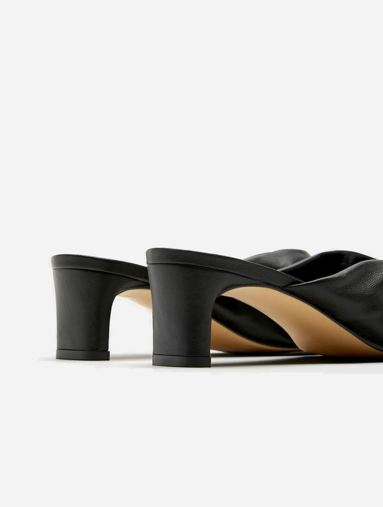 Estelle Mule