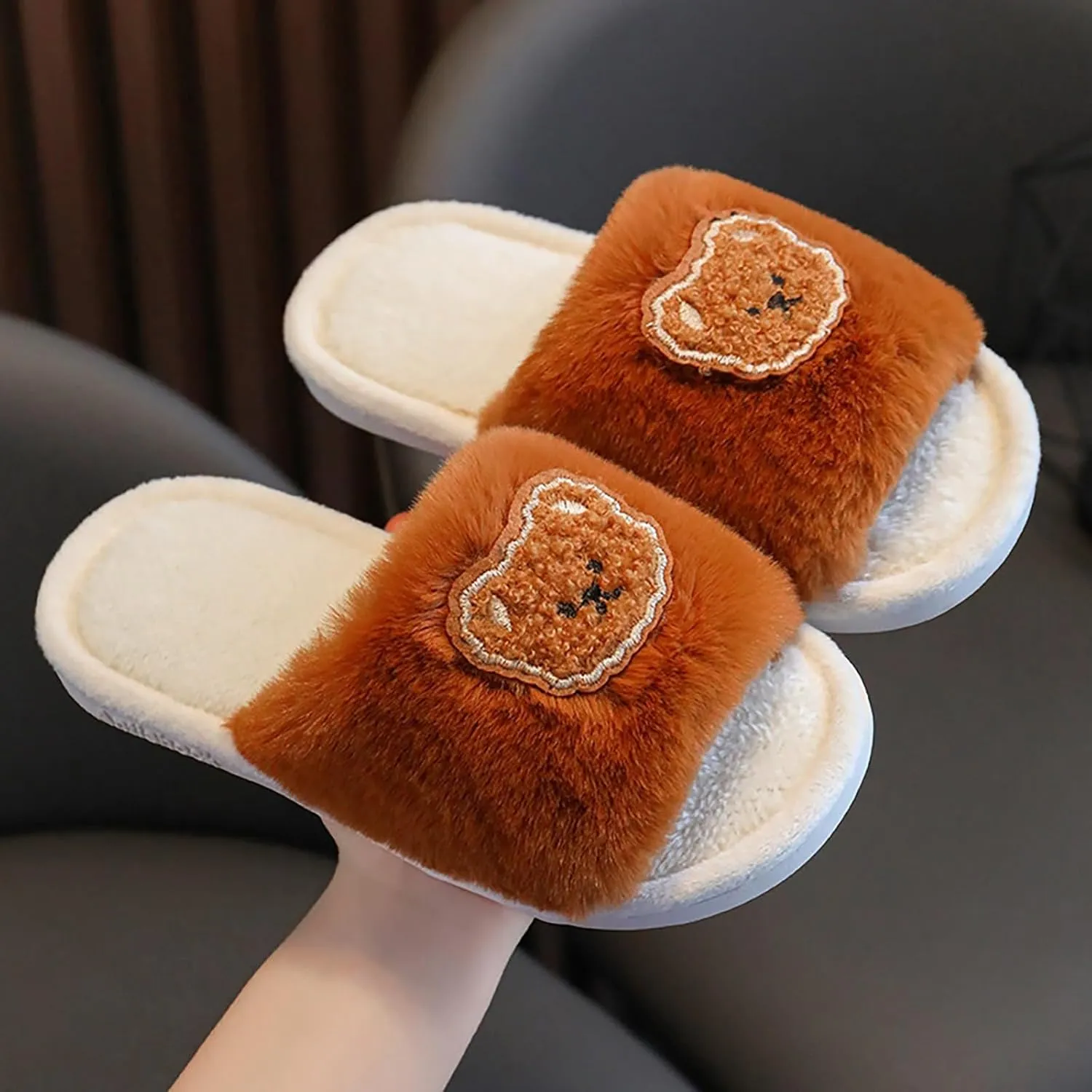 Girls Fluffy Slippers Kids Cute Fuzzy Slippers Open Toe Warm Faux Fur Slides Cartoon Indoor Outdoor Warm Shoes
