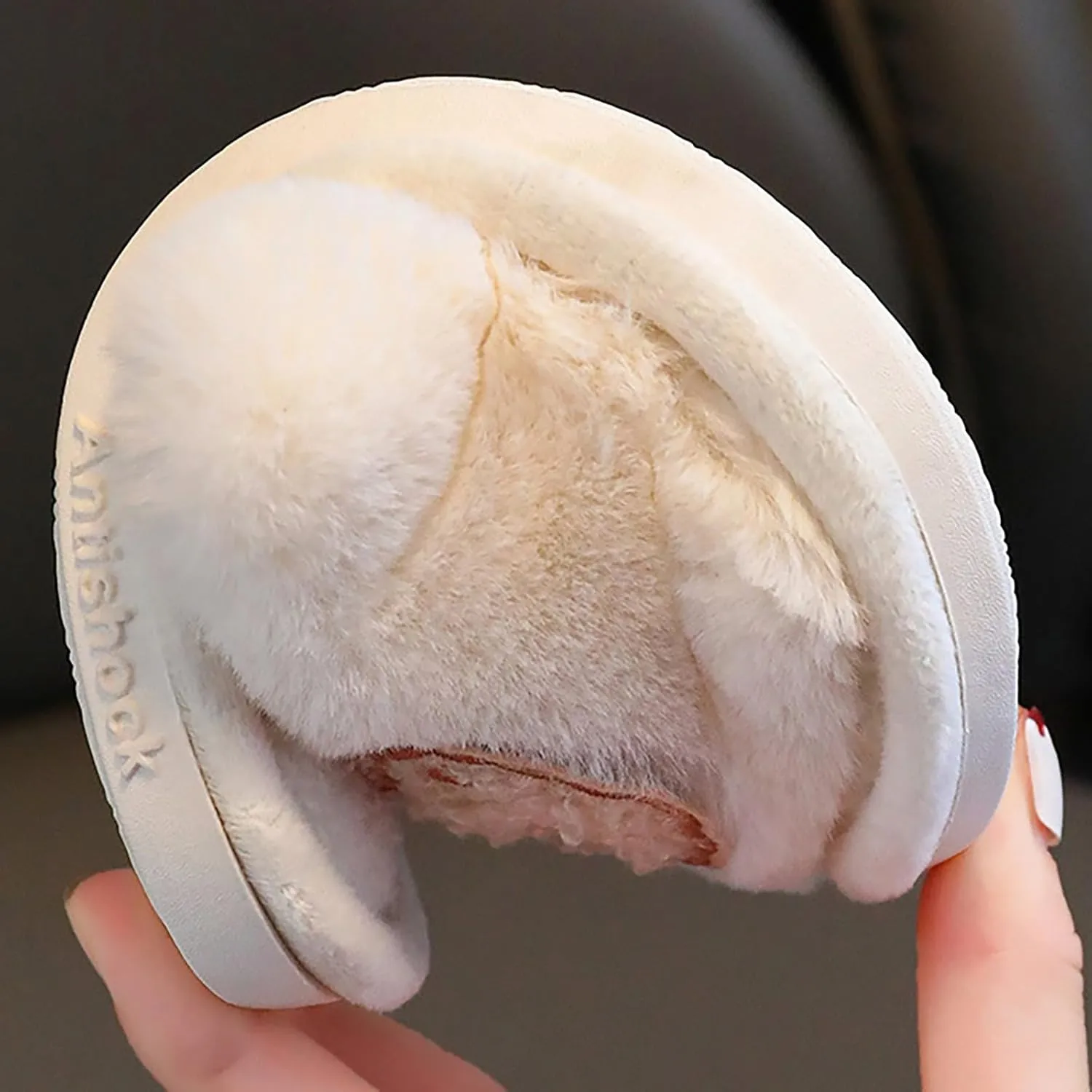 Girls Fluffy Slippers Kids Cute Fuzzy Slippers Open Toe Warm Faux Fur Slides Cartoon Indoor Outdoor Warm Shoes