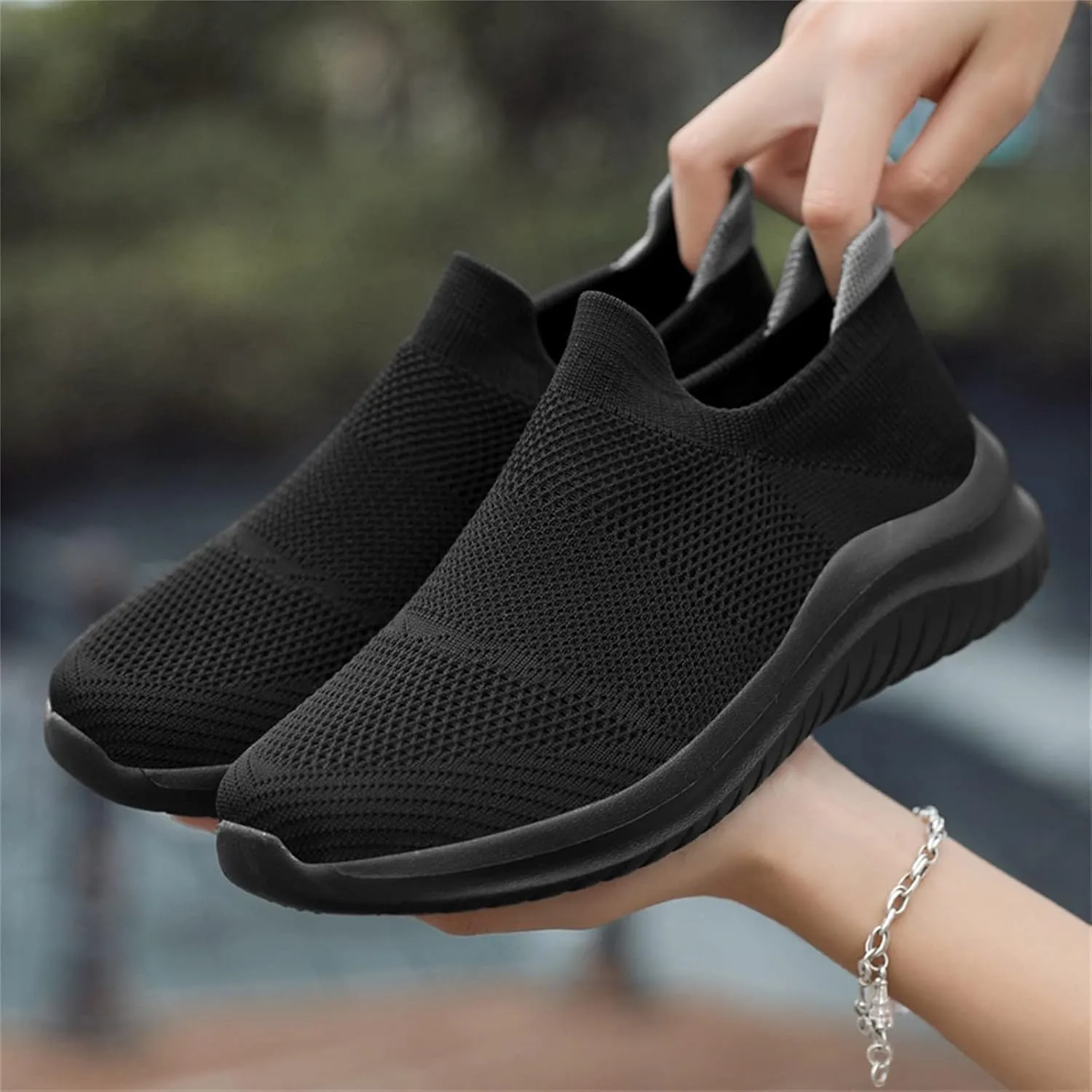 Men's Slip Shoes Sports Lace-up Breathable Casual Shoes Lightweight Versatile Fashion Men's