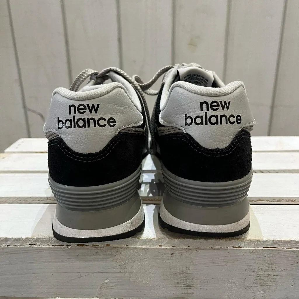 New Balance Core 574 Trainers - Size 10