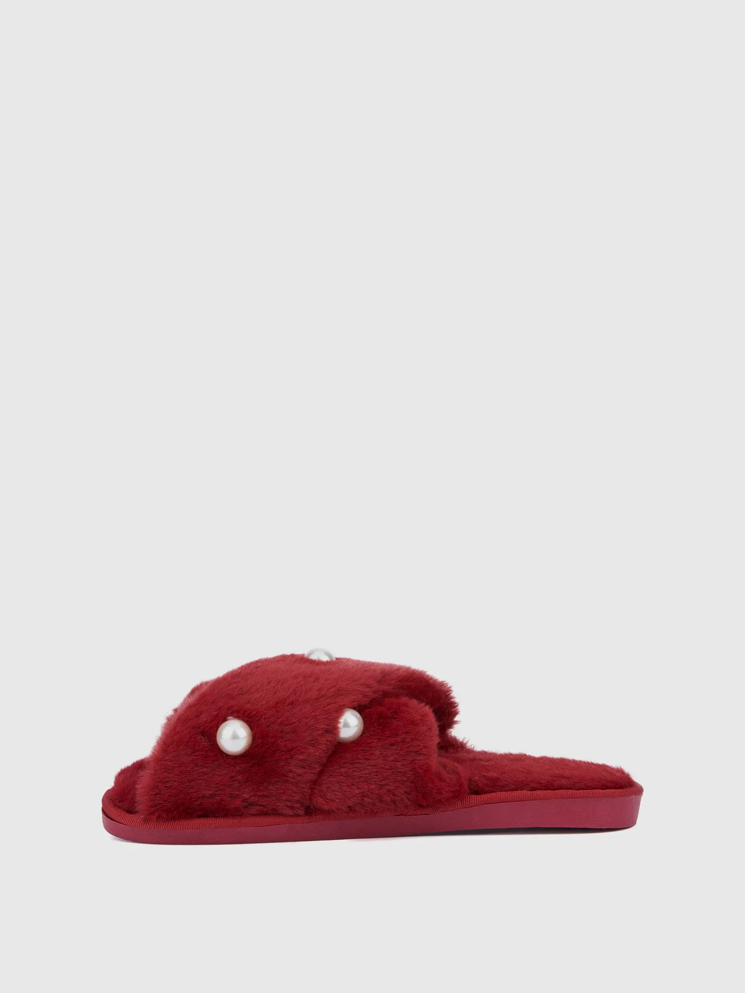 Pearl Criss Cross Slipper