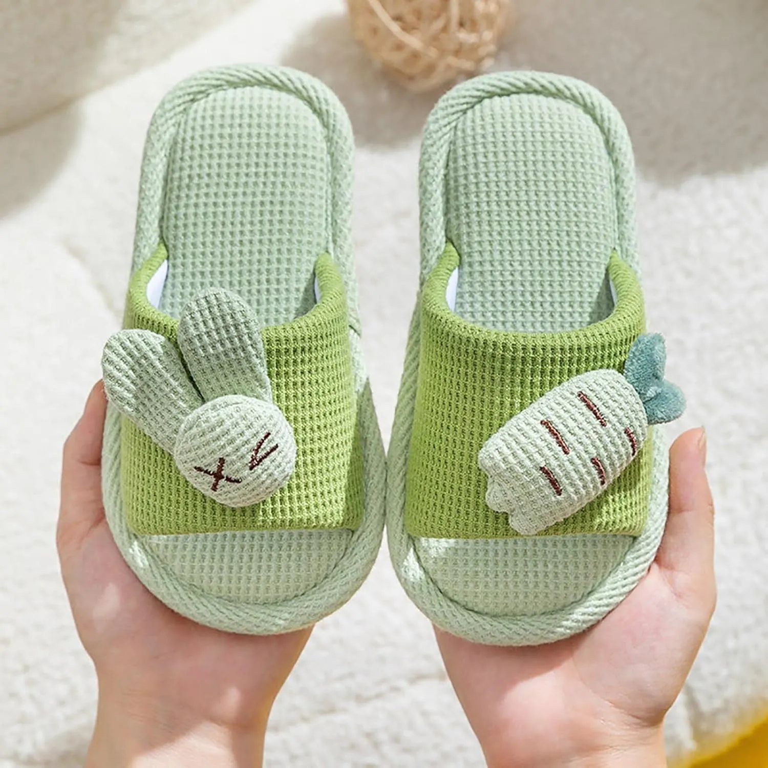 Toddler Boys Girls Cute Slippers Non Slip Slip on Fuzzy Cozy Indoor Outdoor Slippers Fuzzy Bedroom Shoes