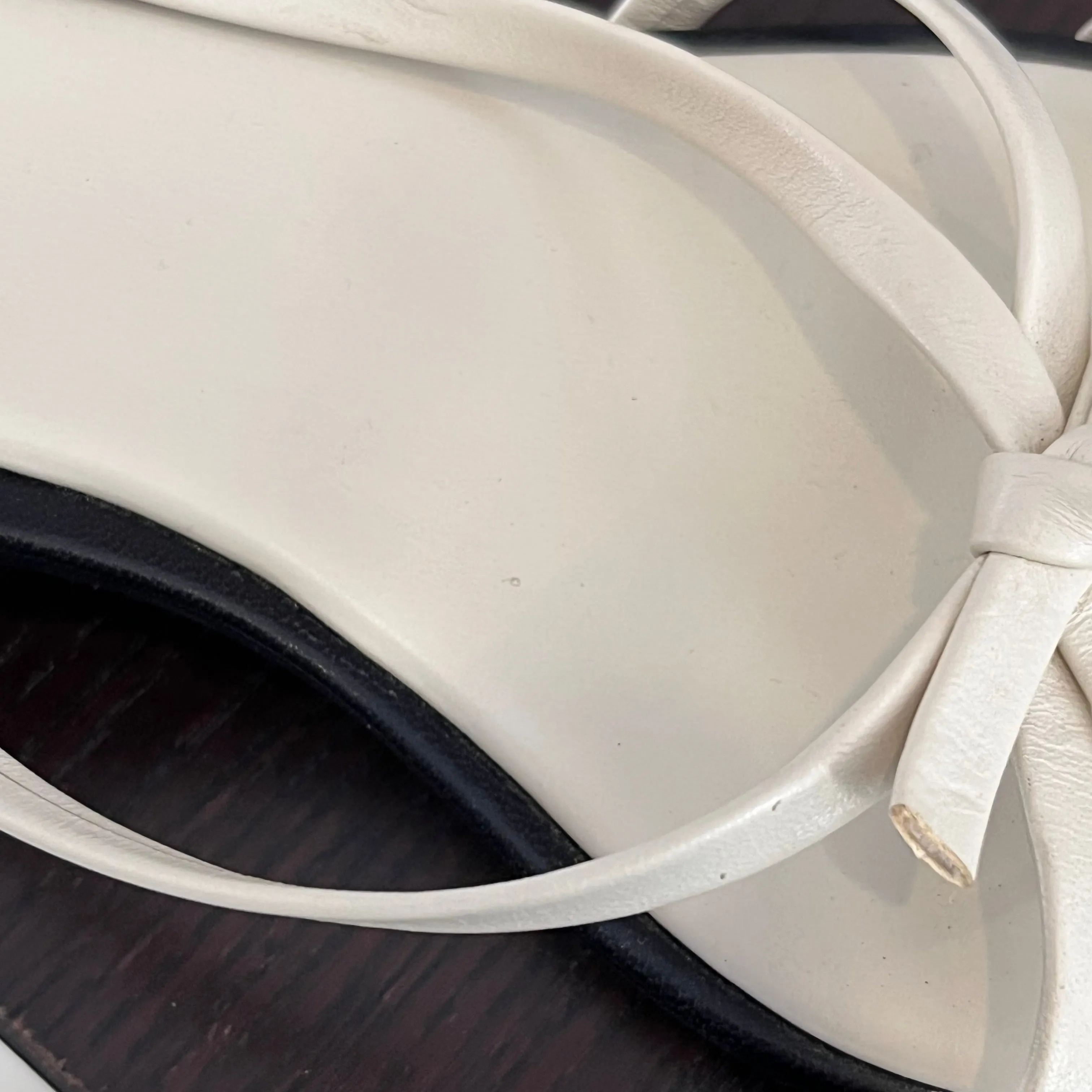 Zara White Bow Strappy Kitten Heels | Pre Loved |